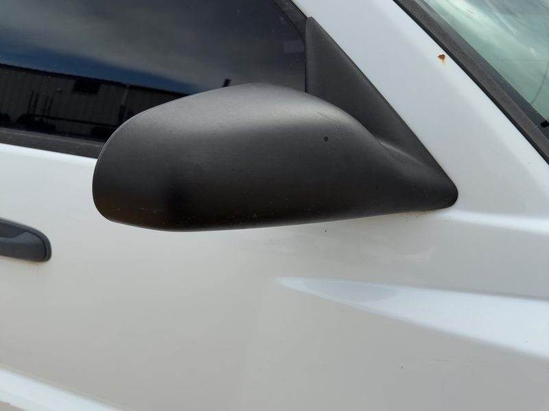 2005-2011 Dodge Dakota (mid-size) Door Mirror RH