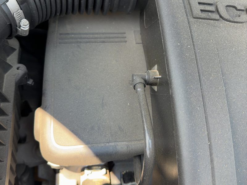 2007-2017 Chevrolet Equinox Engine Cover