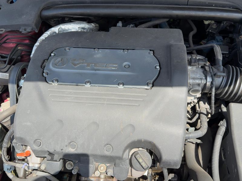 2004-2006 Acura Tl Engine Cover