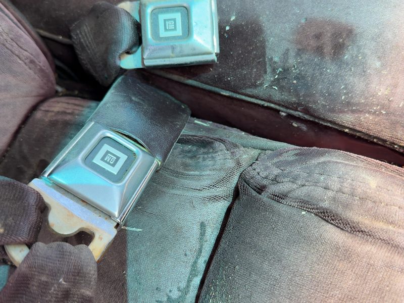 1986 Buick Park Avenue (80&up) Front Seat Belt RH