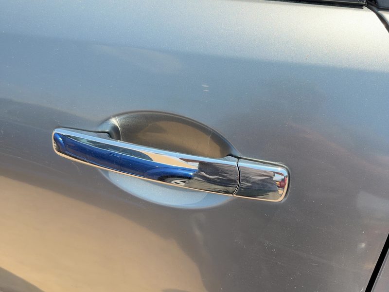 2003-2008 Infiniti FX Series Outside Door Handle LH