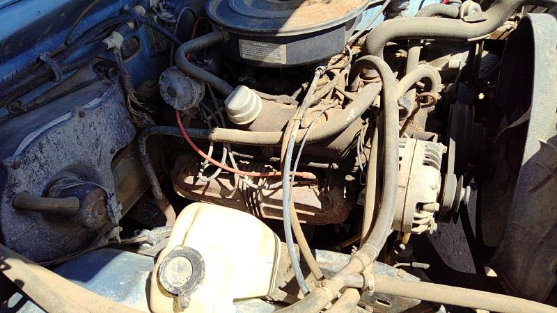 1985-1989 Dodge Pickup 150 Series Cylinder Head