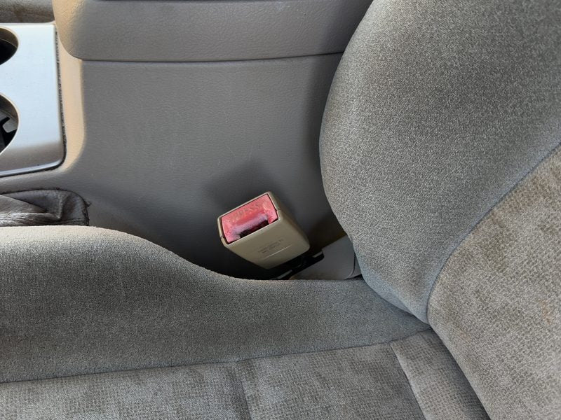 2003-2009 Kia Sorento Front Seat Belt LH