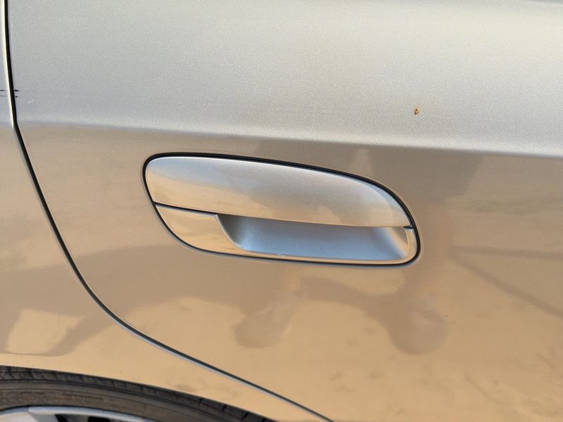2001-2006 Hyundai Elantra Outside Door Handle RH