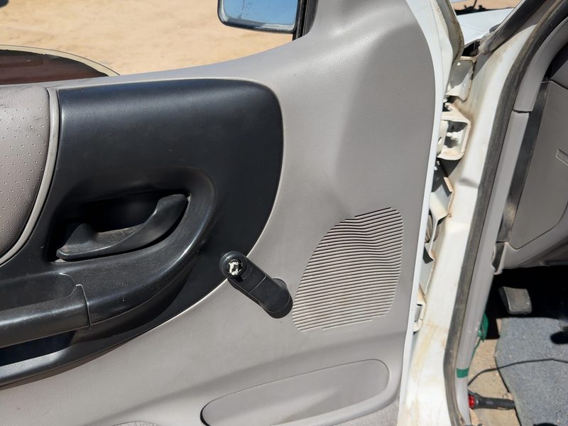 1996 Ford Ranger (small Truck) Front Door Trim Panel LH