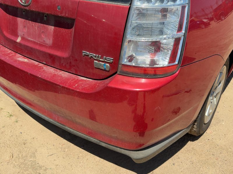 2004-2009 Toyota Prius Rear Bumper Assembly