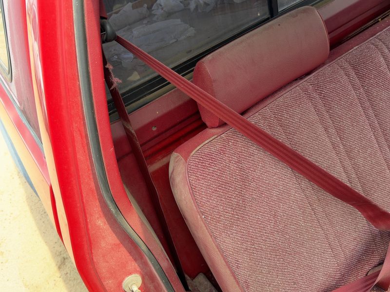 1991 Dodge Dakota (mid-size) Front Seat Belt RH
