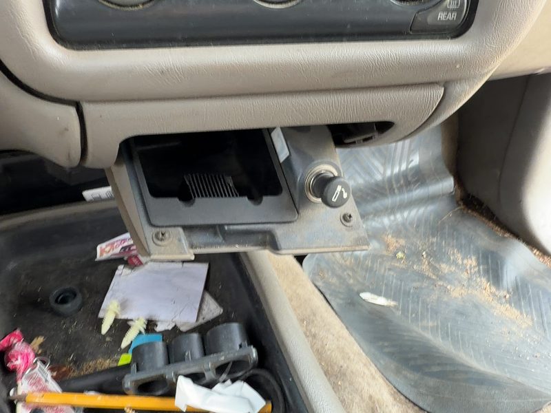1998 Blazer S10/jimmy S15 Dash Panel