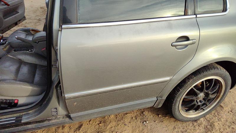 2001-2004 (discontinued) Passat Rear Door LH
