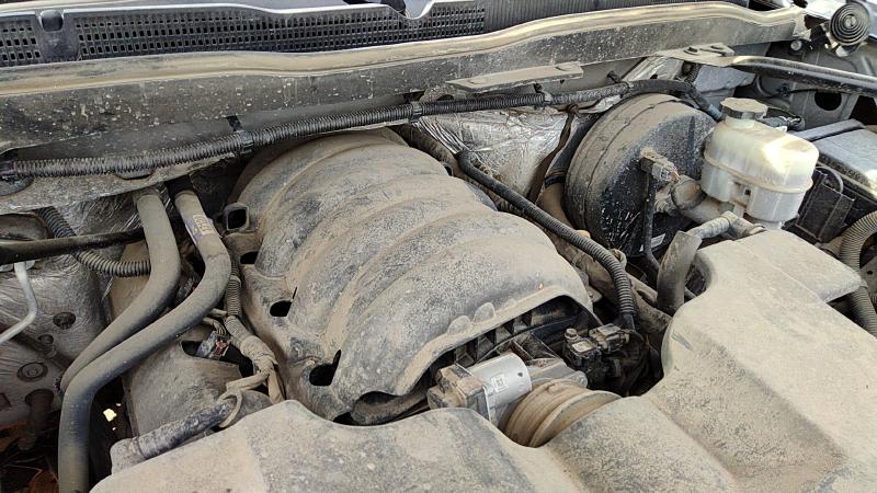 2015 Chevrolet 1500 Silverado Pickup Engine Cover