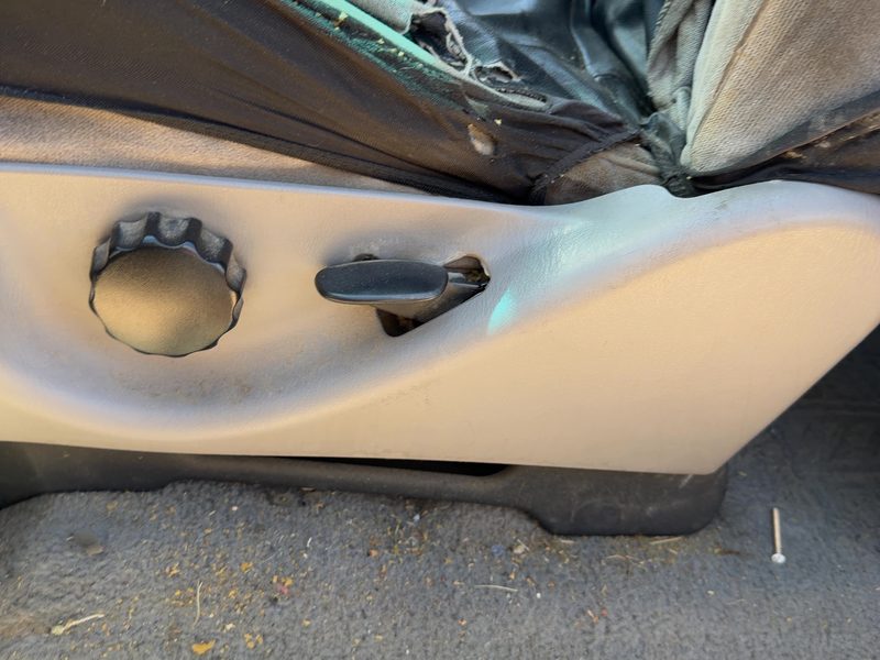 1998 Ford Pickup F150 Series Seat Track LH