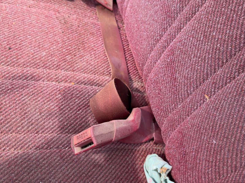 1991 Dodge Dakota (mid-size) Front Seat Belt LH