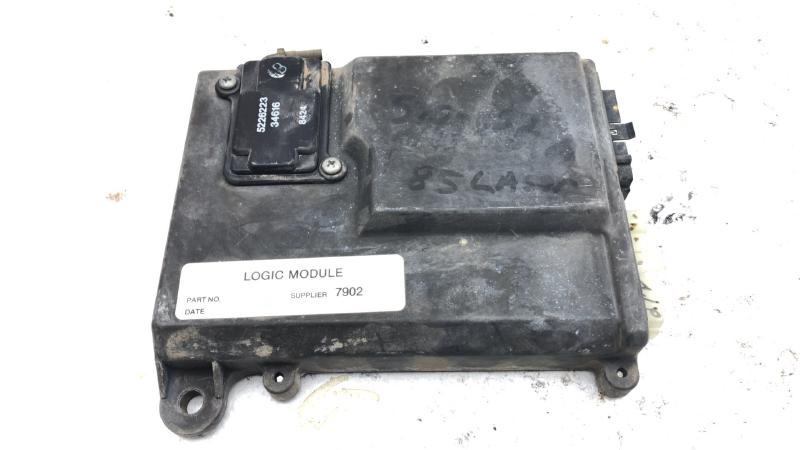 1985 Chrysler Laser Engine/Motor Brain Box