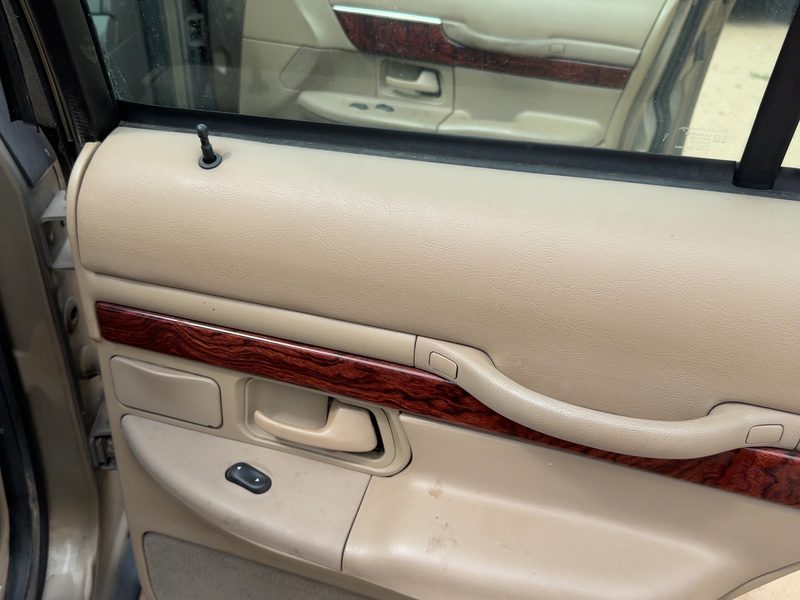 2000-2002 Mercury Grand Marquis (79 & Up) Rear Door Trim Panel RH