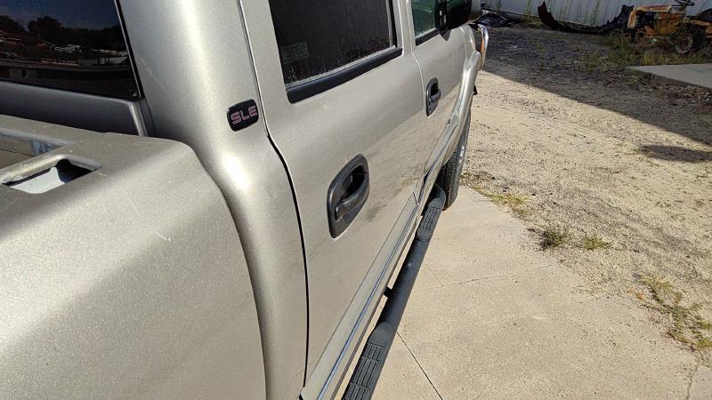 2000-2007 GMC Sierra 2500 Pickup Rear Door RH