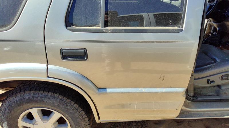 1998-2005 Olds Bravada Rear Door RH