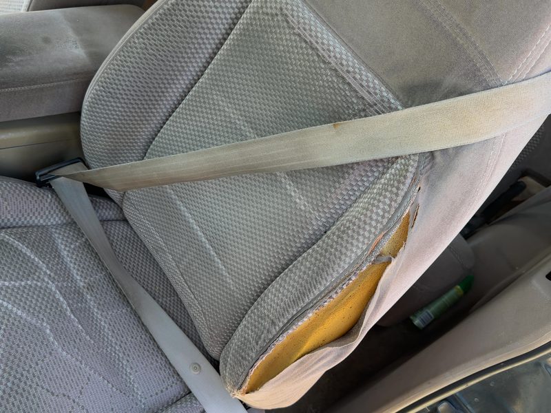 1994 Explorer Front Seat Belt LH