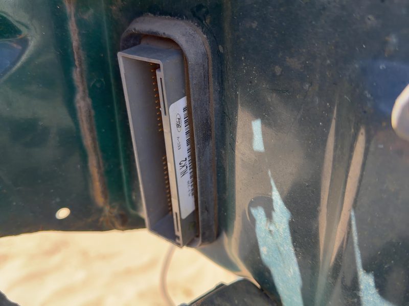 1997-1998 Ford Pickup F150 Series Engine/Motor Brain Box