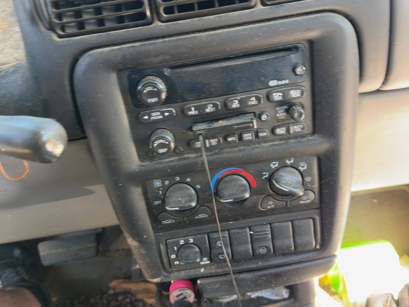 2000 Chevrolet Venture Dash Panel