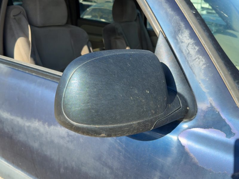 2003-2007 Chevy/gmc Suburban 1500 Series Door Mirror RH