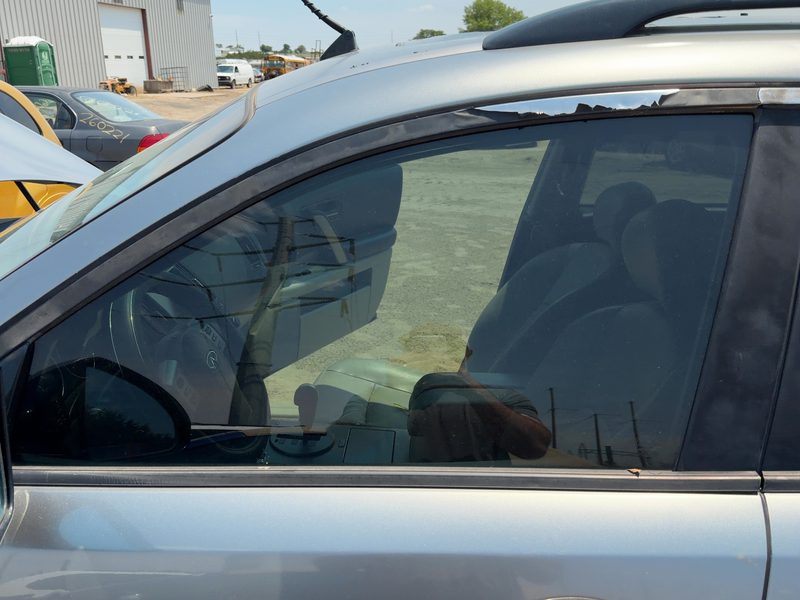 2003-2008 Infiniti FX Series Front Door Glass/Window LH