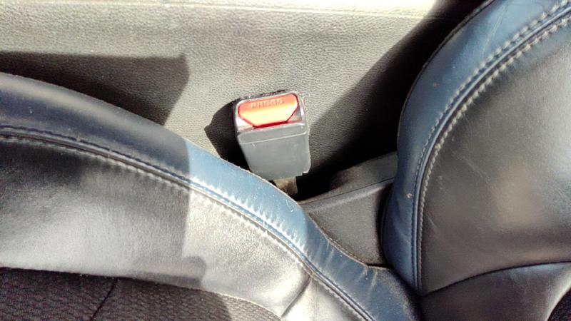 2014-2017 Chrysler 200 Front Seat Belt