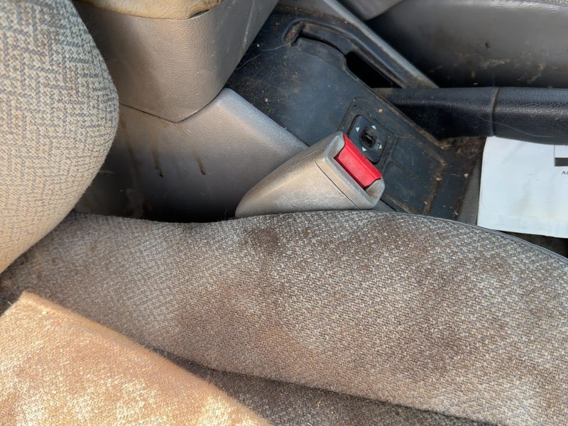 1995 Isuzu Rodeo Front Seat Belt RH