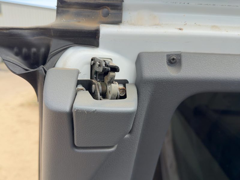 2005-2008 Dodge Dakota (mid-size) Rear Door Latch RH