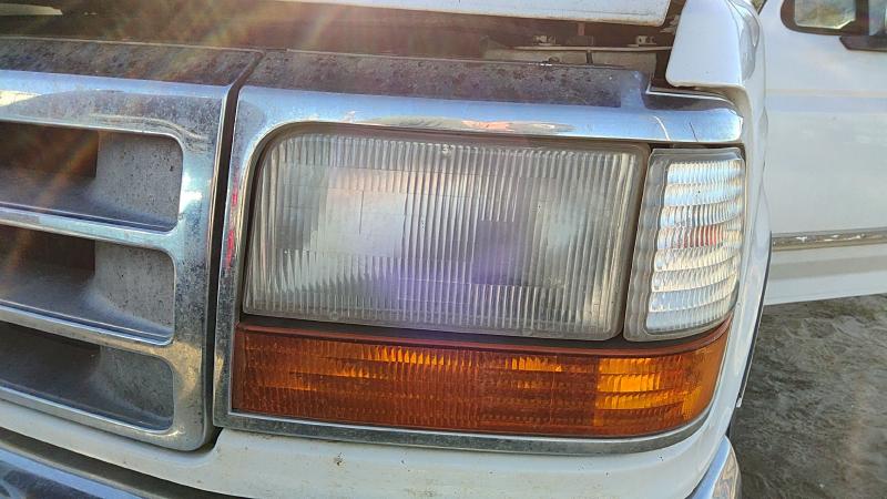 1992-1997 Ford Pickup F150 Series Headlight Door LH