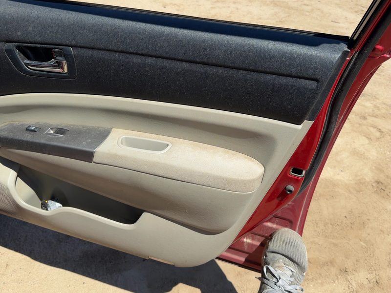 2006-2009 Toyota Prius Front Door Trim Panel RH