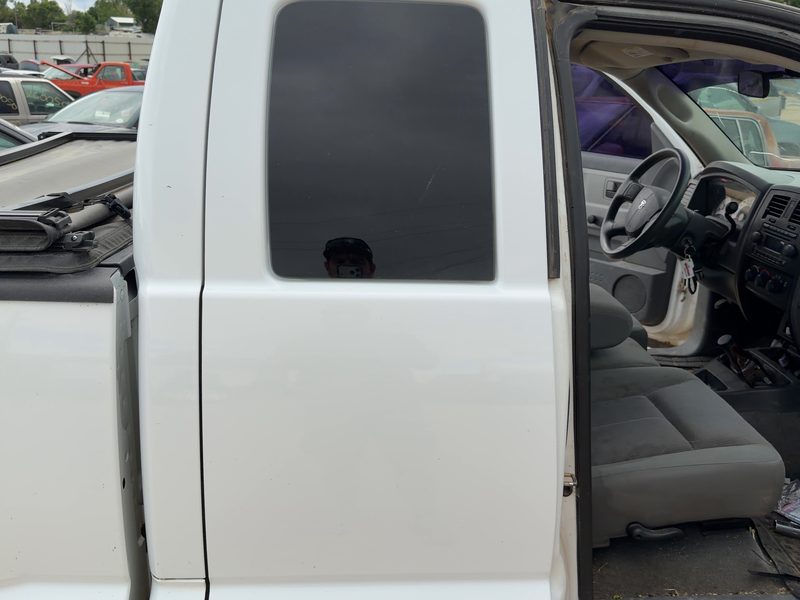 2005-2011 Dodge Dakota (mid-size) Rear Door RH