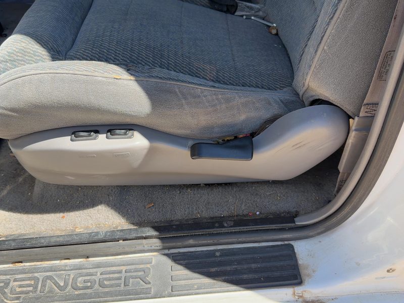 1996 Ford Ranger (small Truck) Seat Track LH