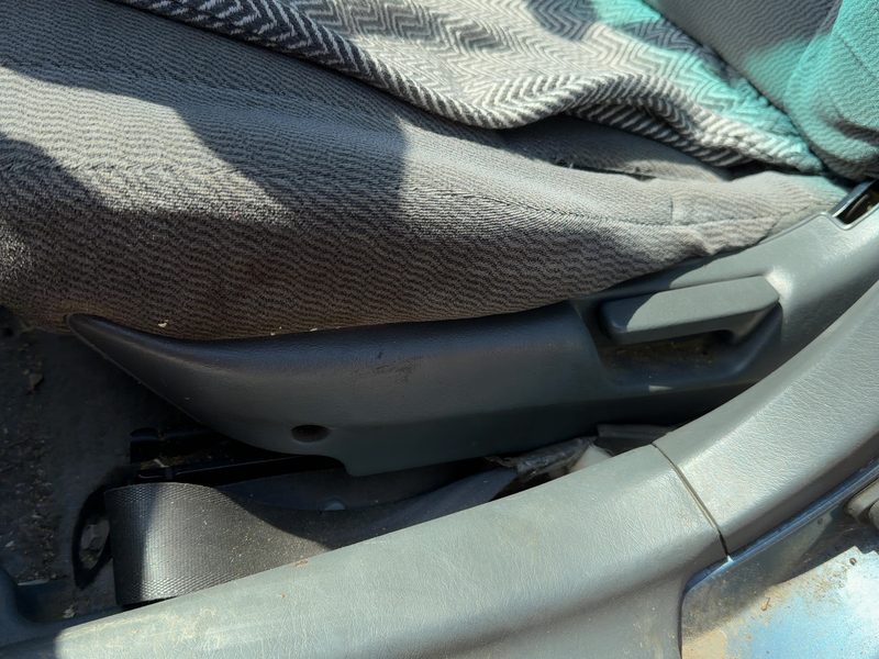 1997 Honda Civic (see Also Delsol & Crx) Seat Track LH