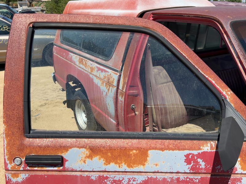 1982-1994 S10/s15/sonoma Pickup Front Door Glass/Window RH
