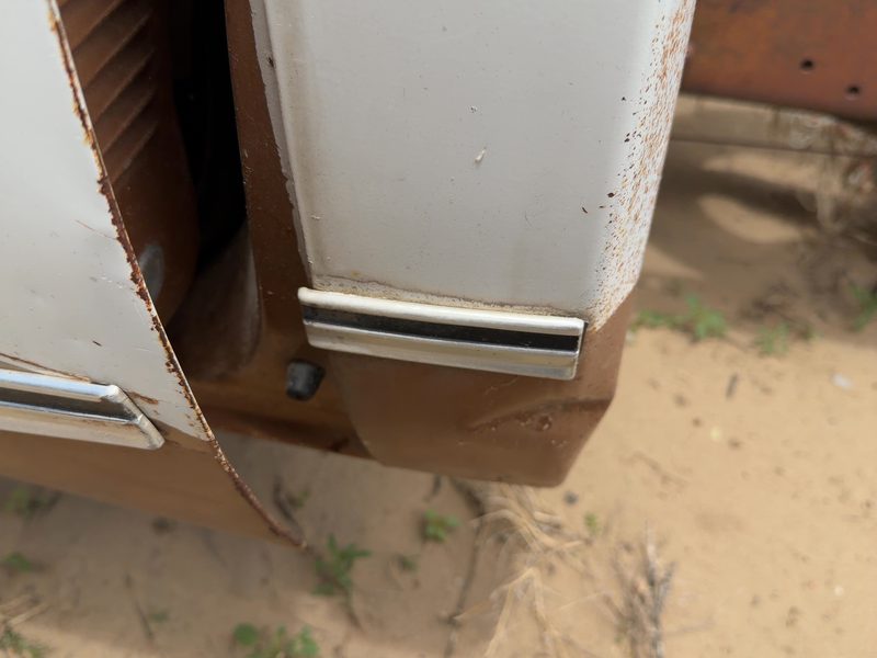 1980 Chevrolet Pickup 20 Series Quarter Panel Moulding LH