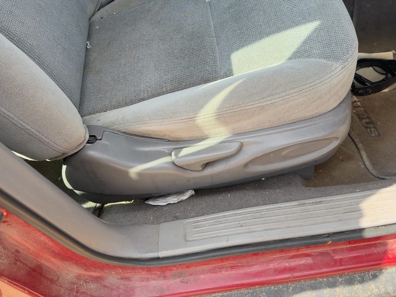 2001 Ford Taurus(see Also Taurus X) Seat Track RH
