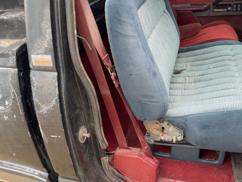 1993 Chevrolet Pickup 1500 Series Front Seat Belt RH