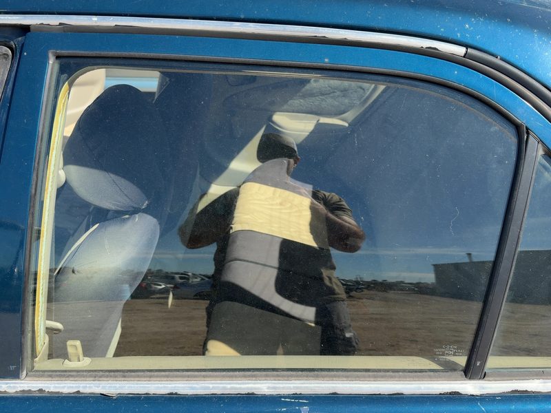 1998-2002 Toyota Corolla (also See FX 87-88) Rear Door Glass/Window LH