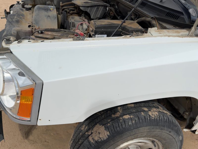 2005-2007 Dodge Dakota (mid-size) Fender LH