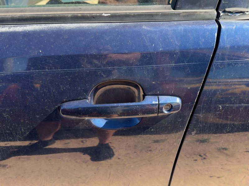 2003-2008 Toyota Matrix Outside Door Handle LH