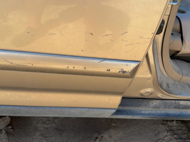 2002-2006 Honda Crv Rear Door Moulding RH