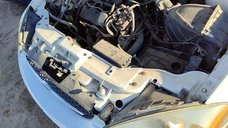 2000-2007 Ford Taurus(see Also Taurus X) Radiator Support
