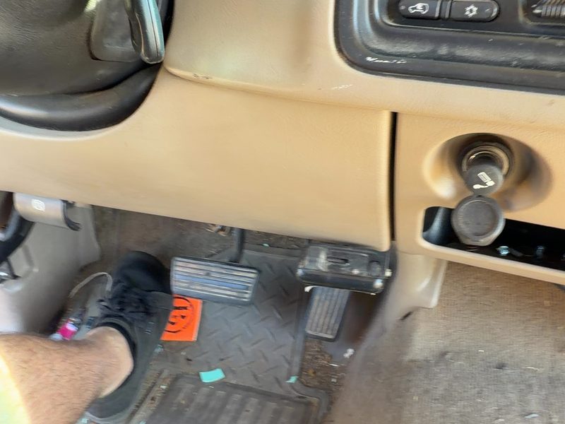 2005-2007 Chevrolet 2500 Silverado Pickup Dash Panel