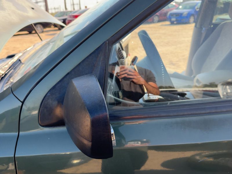 2003-2009 Kia Sorento Door Mirror LH