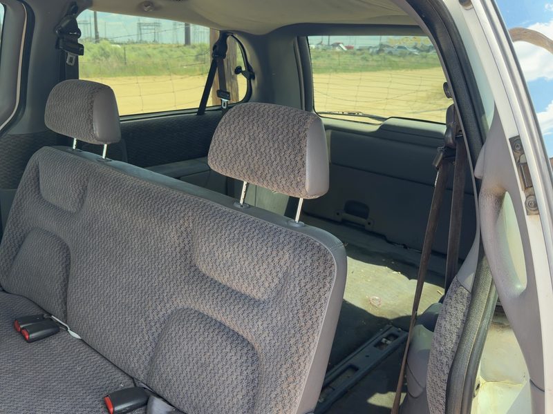1999 Chrysler Town & Country Rear Seat Belt RH