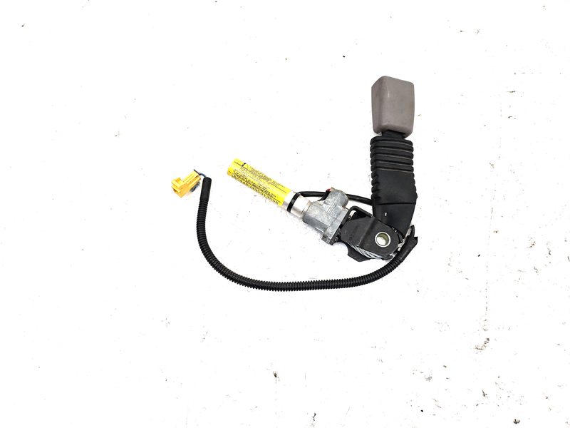 2001-2004 Chevrolet Venture Front Seat Belt