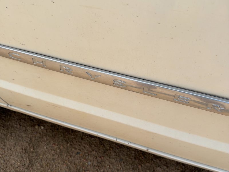 2010-2016 Chrysler Town & Country Front Door Moulding LH
