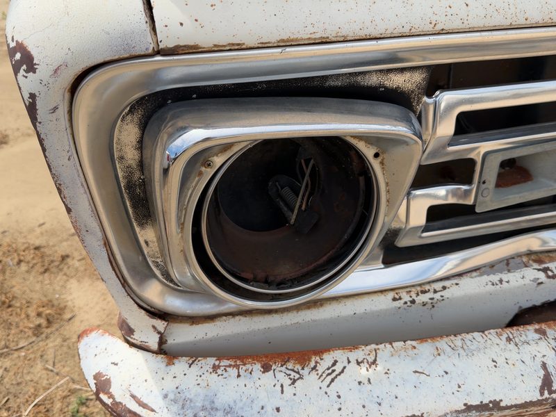 1970-2069 Ford Pickup F350 Series Headlight Door RH