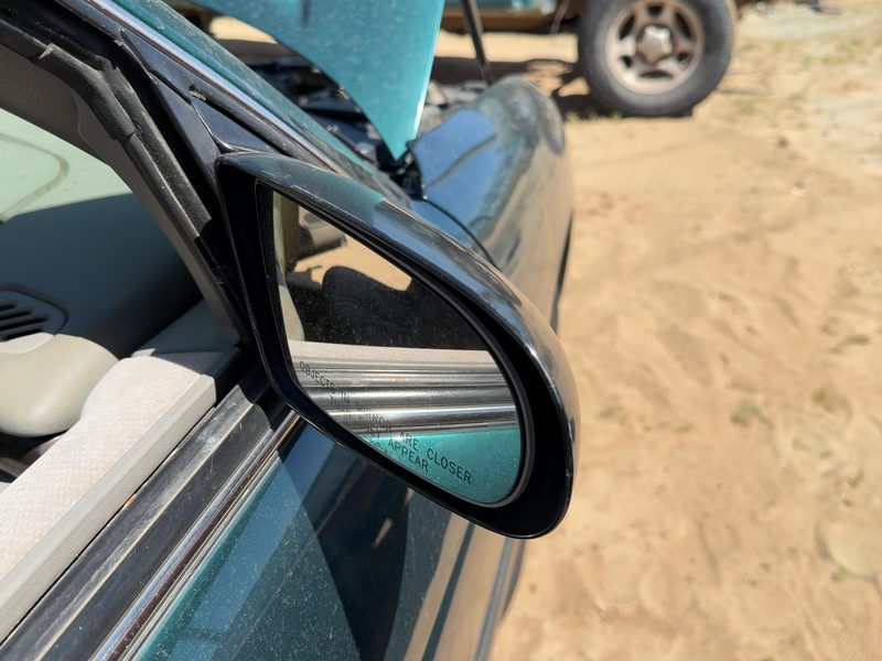 1995-2001 Lumina (also See Lumvan) Door Mirror RH