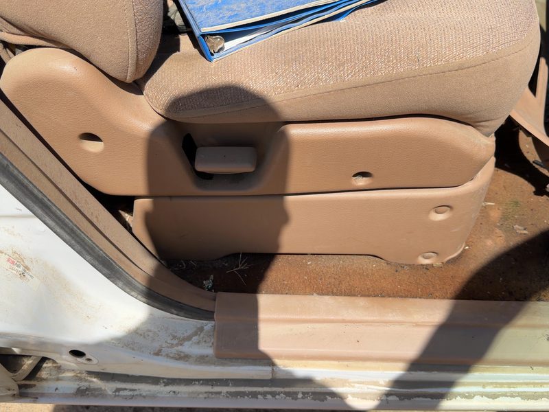 1996 Mercury Villager Seat Track RH